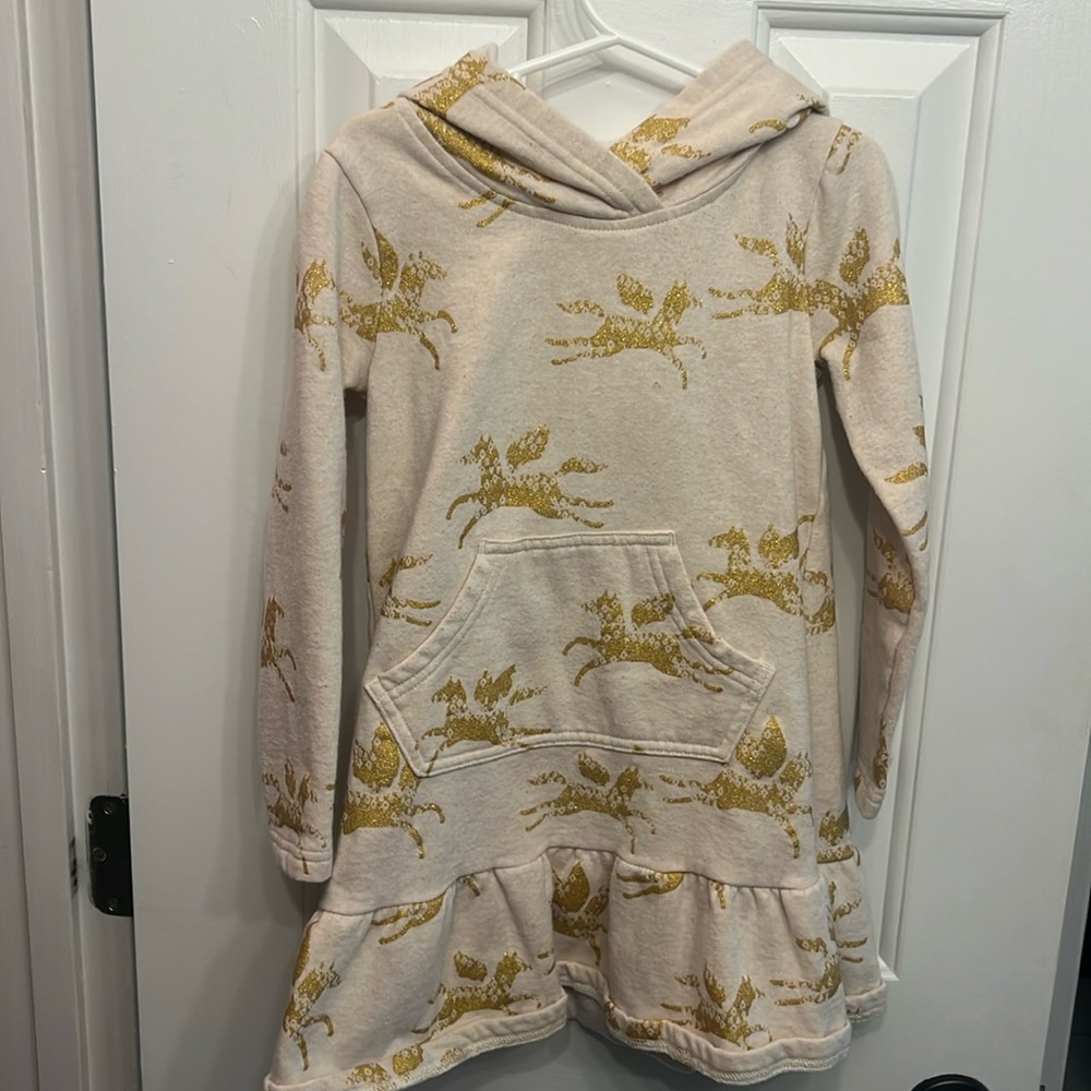Tea Size 6 Sweater Dress